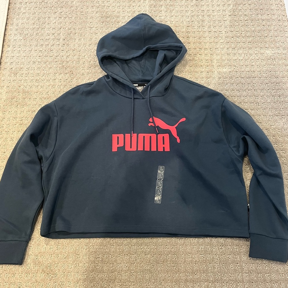 NWT Puma cropped sweatshirt